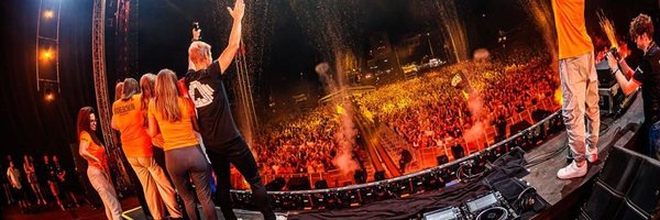 MissyRezero Profile Banner