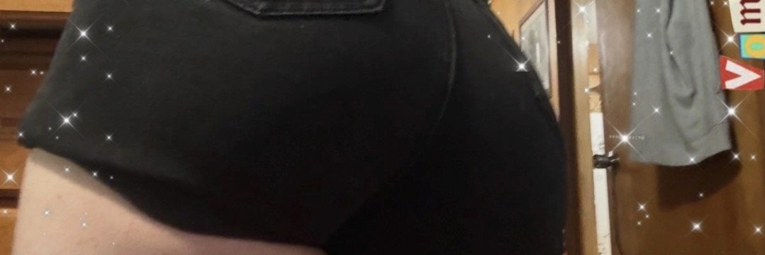 xYourFemboy's profile banner image