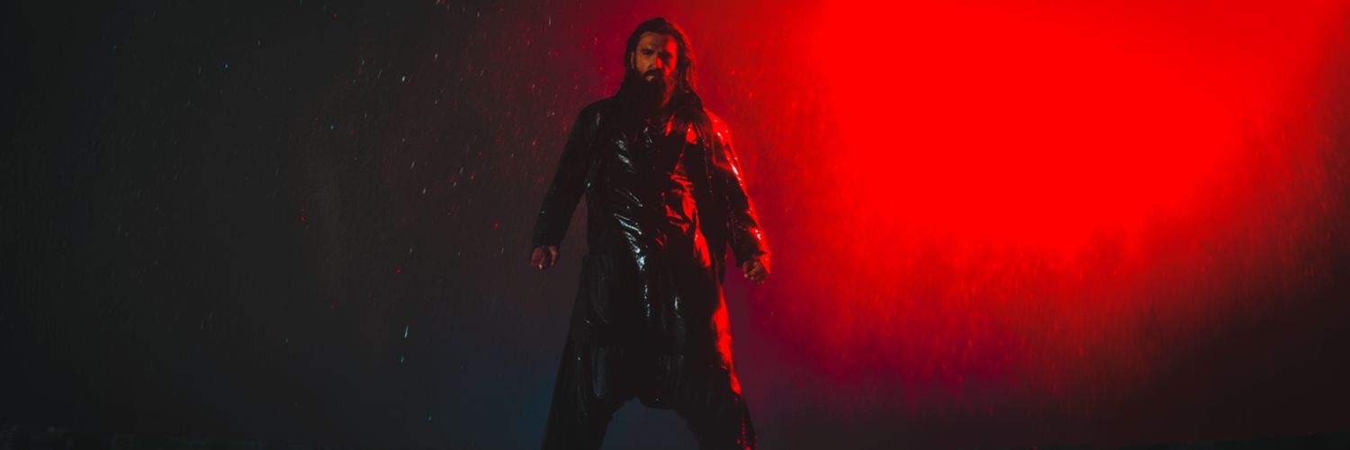 left crusader banner