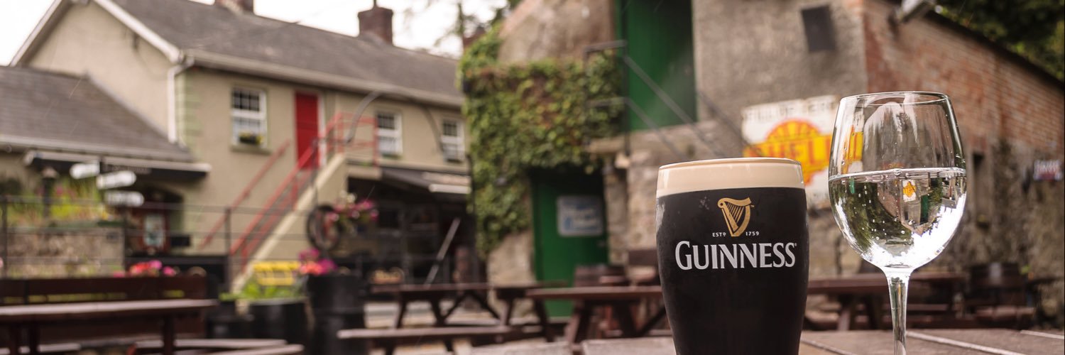 BASILSHEILSBAR's profile banner image