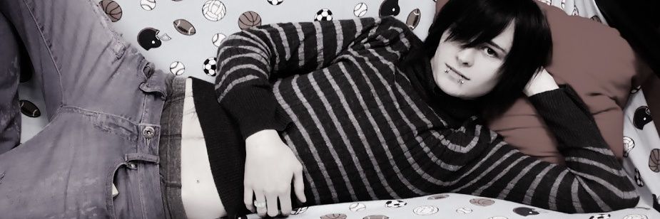 𝐌𝐈𝐋𝐄𝐒૰ banner