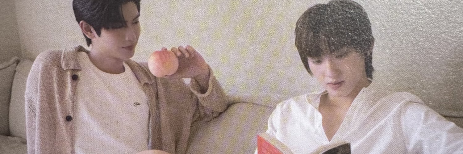 ~ 🦦✨•~• banner