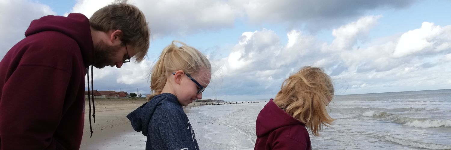 fiona_pod's profile banner image