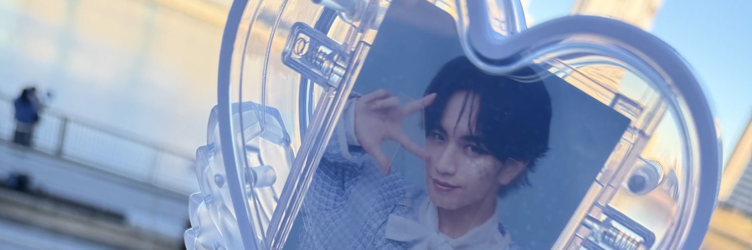 wotakema's profile banner image