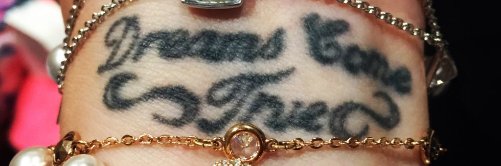 Lizzietuffin's profile banner image