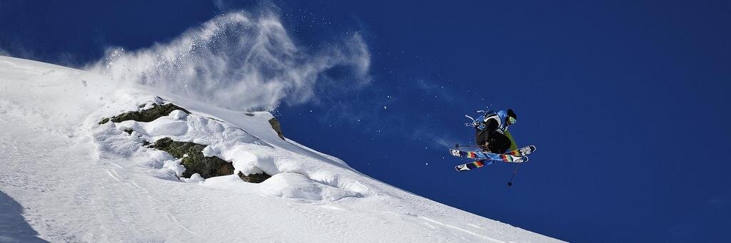 ErlandMathias's profile banner image