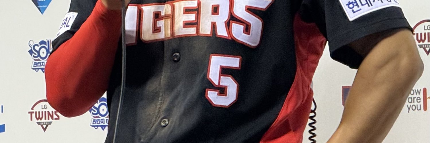 do05ry's profile banner image