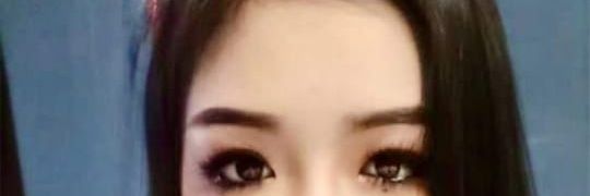 โมโม้ banner