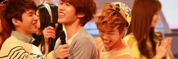 Neztria Profile Banner