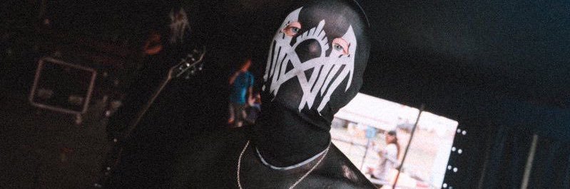 🦇 banner