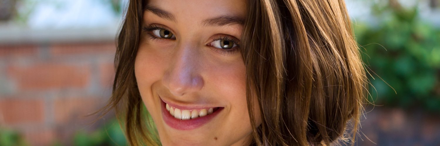 esthersanchez_t's profile banner image