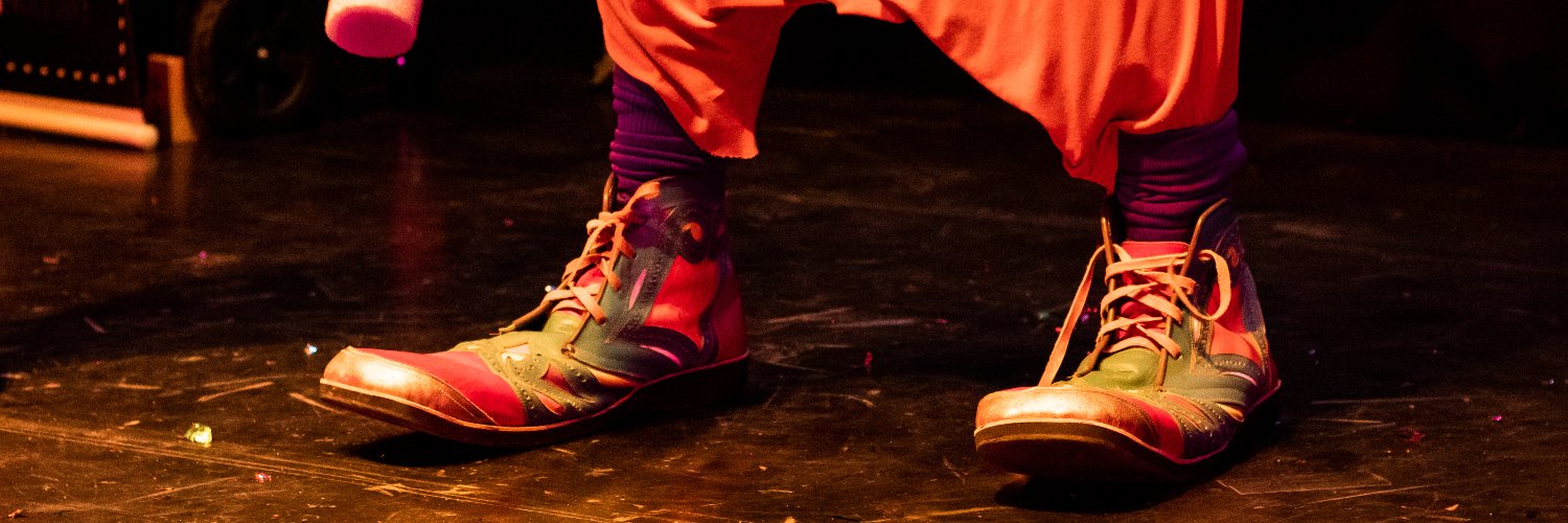yotiano's profile banner image