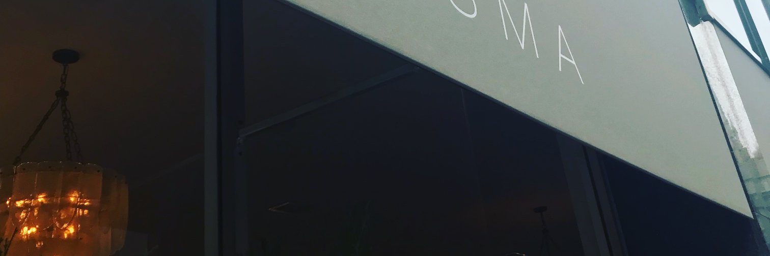 carisma_to's profile banner image