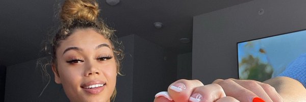 lucypi0 Profile Banner