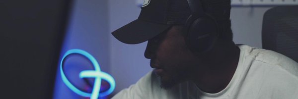 TayOnTech Profile Banner