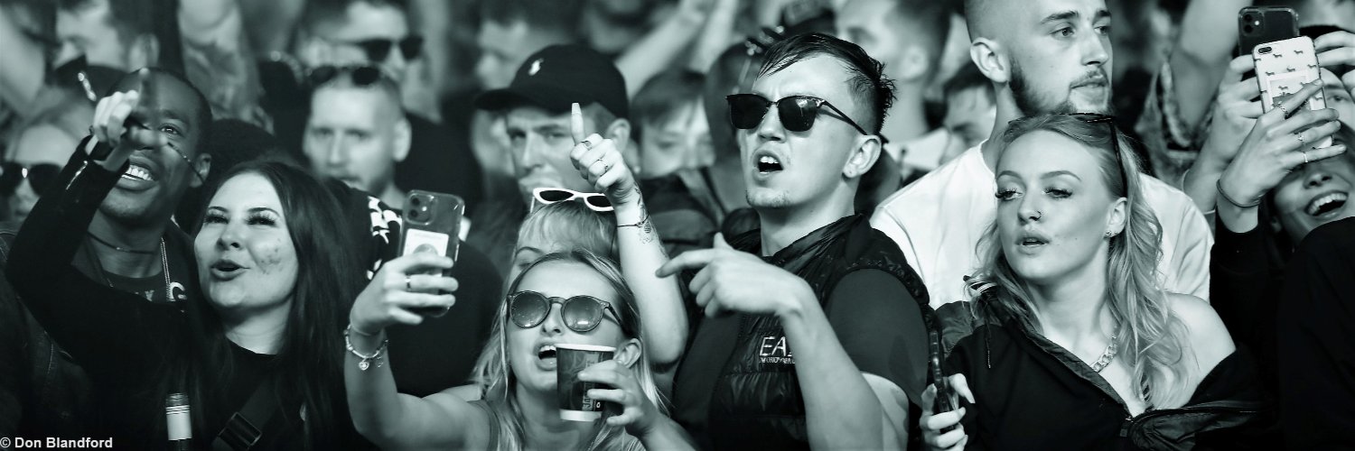 Snapperchap 📷 LDN 💙 #NMK 🍉 banner