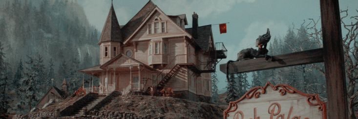 tiny_coraline's profile banner image
