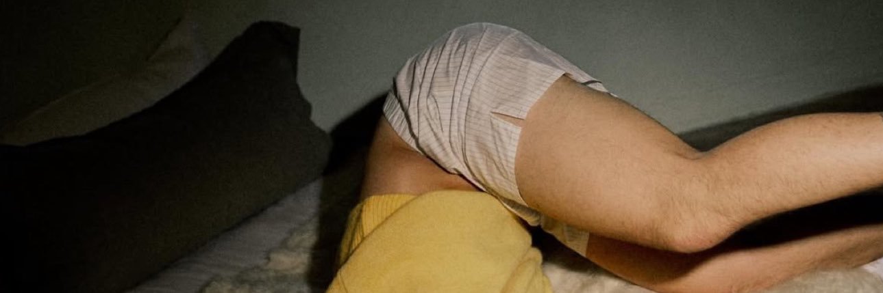 Hudson Williams As Cake banner