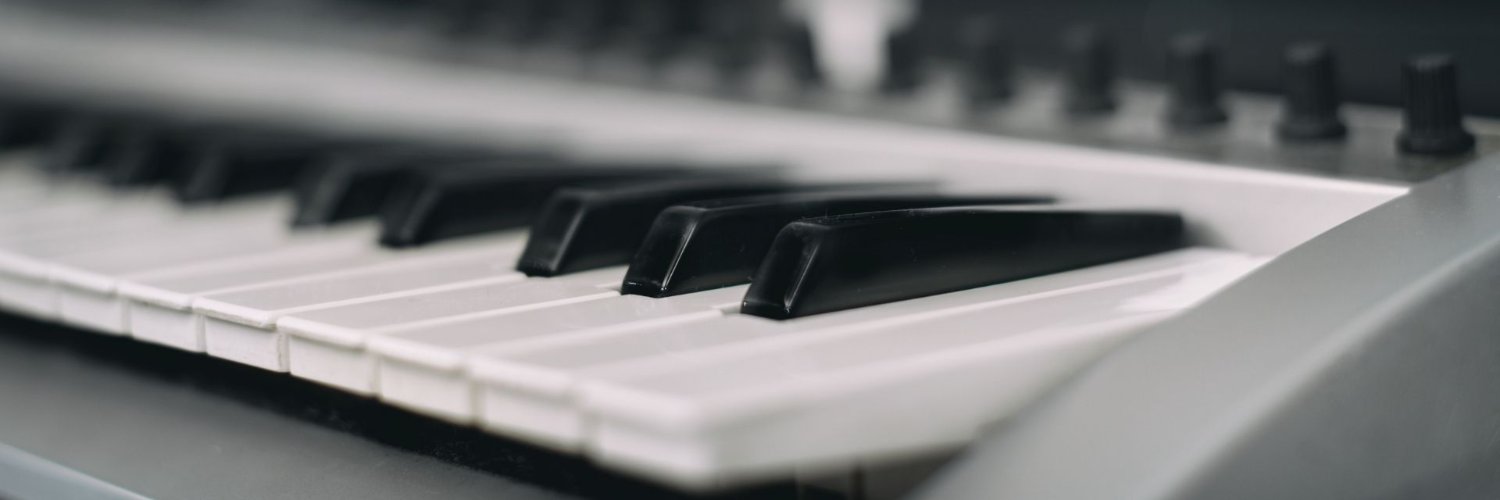 StressWon's profile banner image