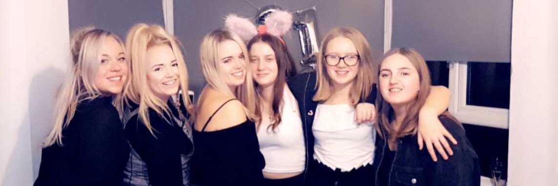 SarahLouise✨ banner