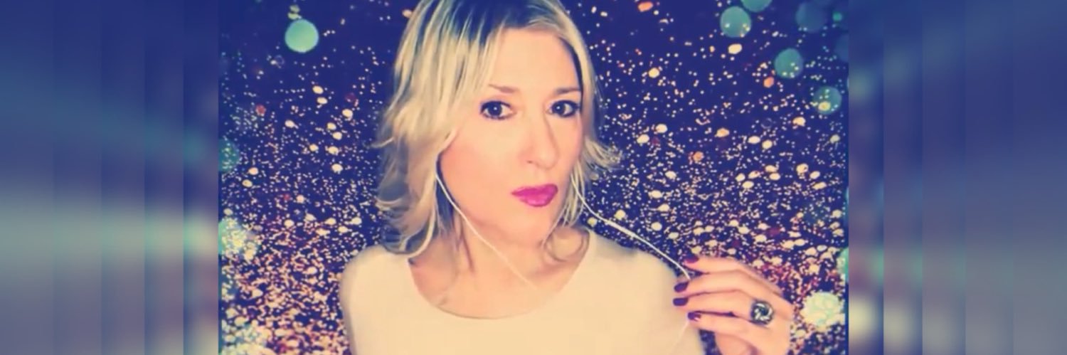violetatto's profile banner image