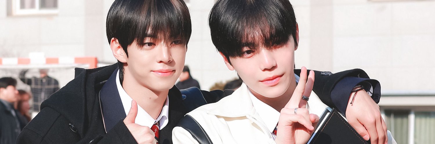 leadonghoon's profile banner image