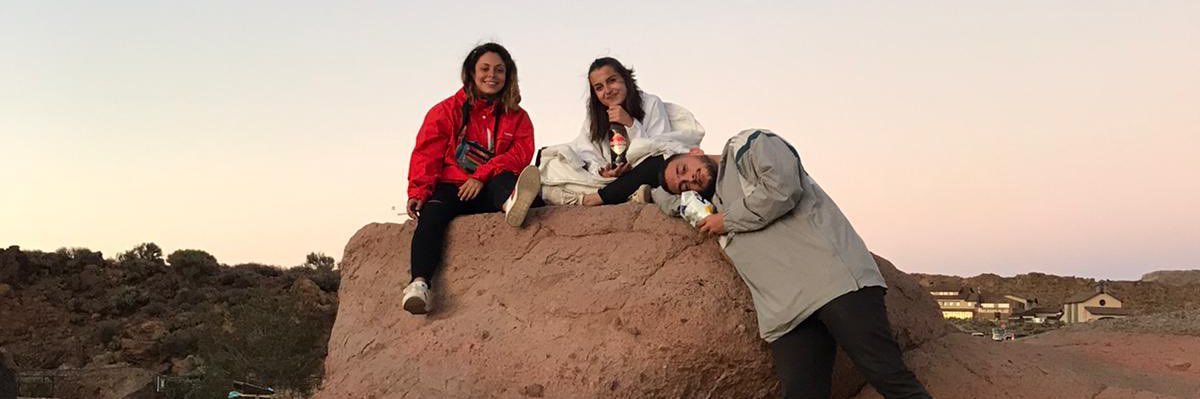 lolacaaceres's profile banner image
