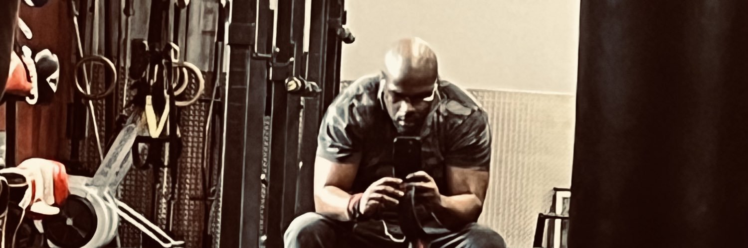 Eric Robinson banner