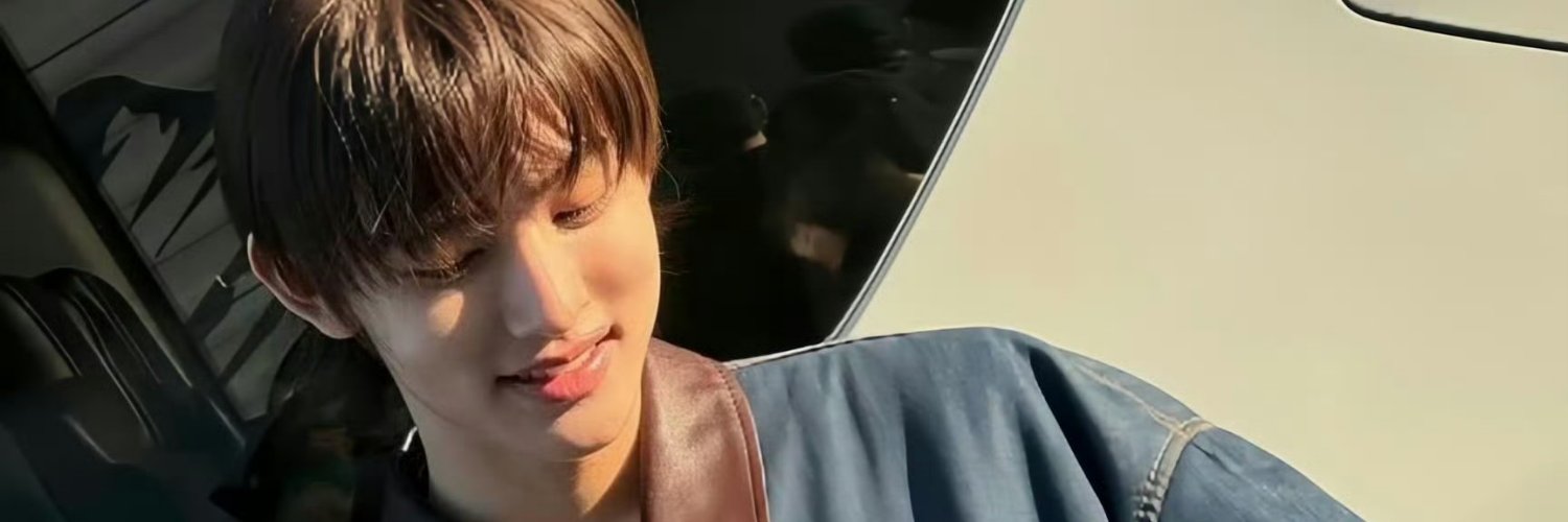 wang_yi97241's profile banner image