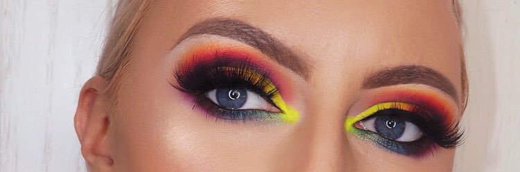 LS_makeup's profile banner image