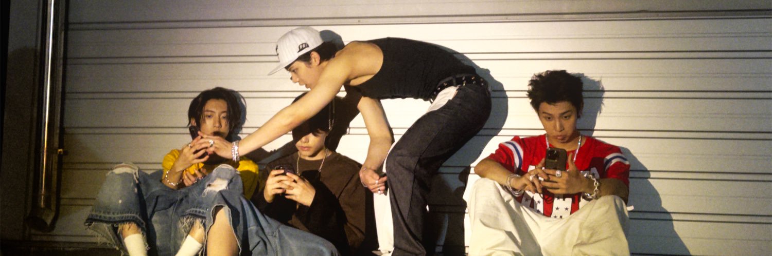 mochi7562's profile banner image