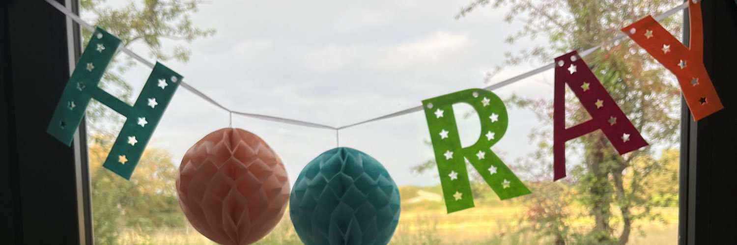 MrsCRPrince's profile banner image