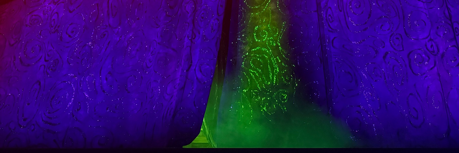 Iris banner