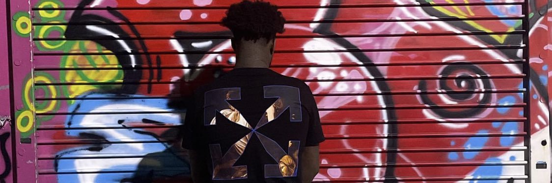 Mr. Aint Goin banner