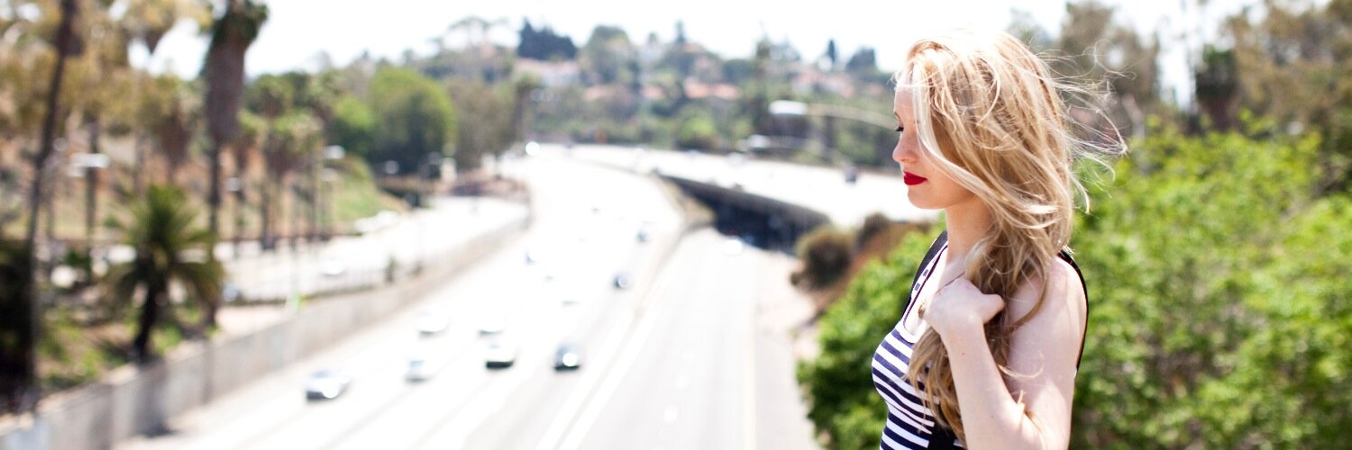 vickynolan's profile banner image