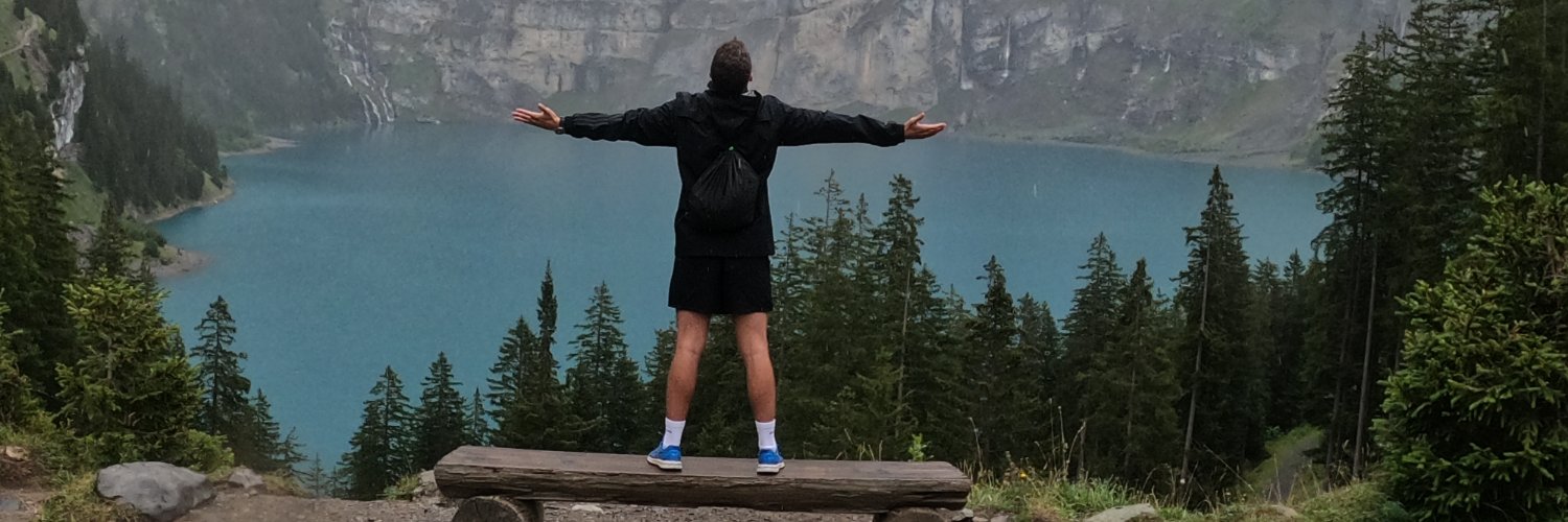 andriiu8's profile banner image