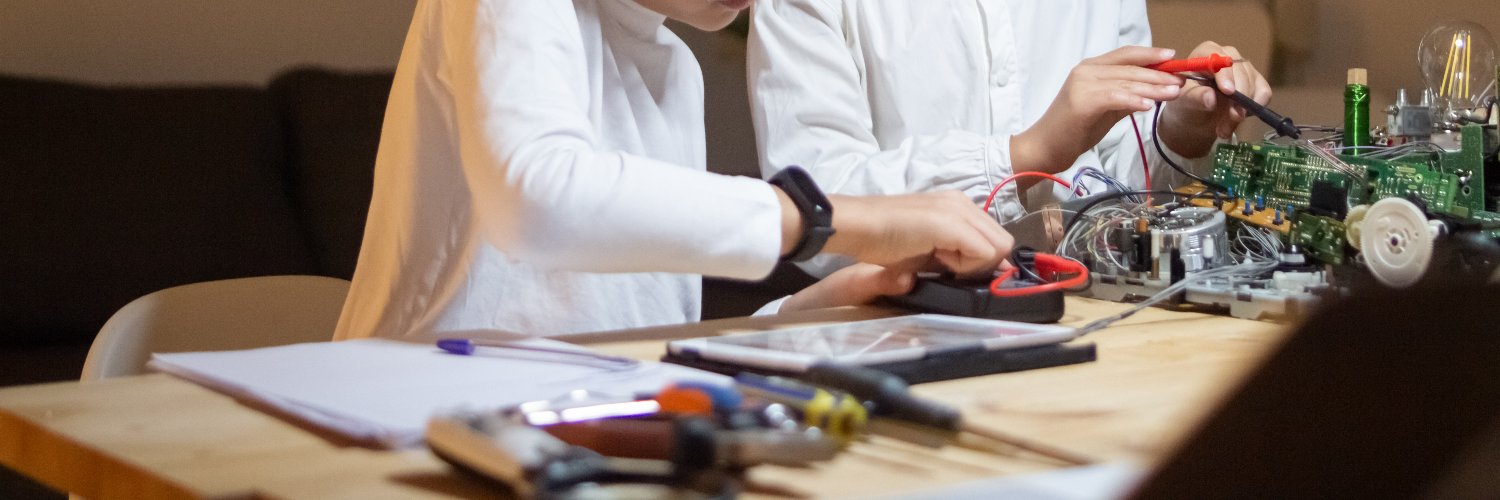 Brainy n Bright banner