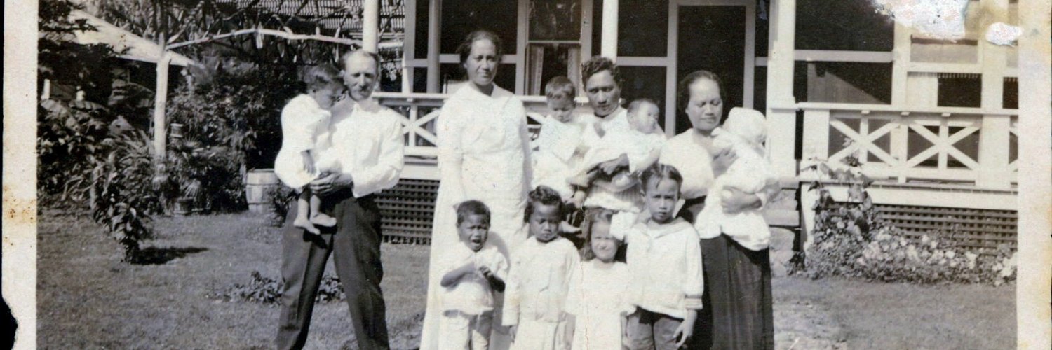 The Polynesian Genealogist (she/her) banner