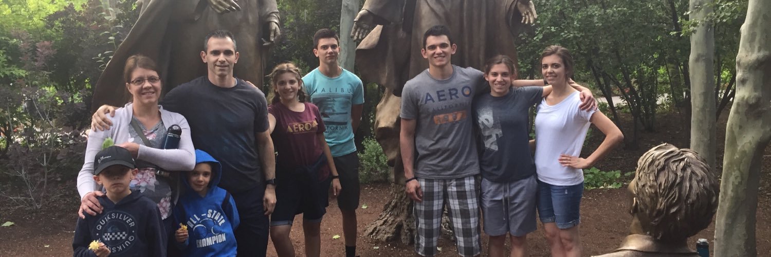 afamilyguy's profile banner image