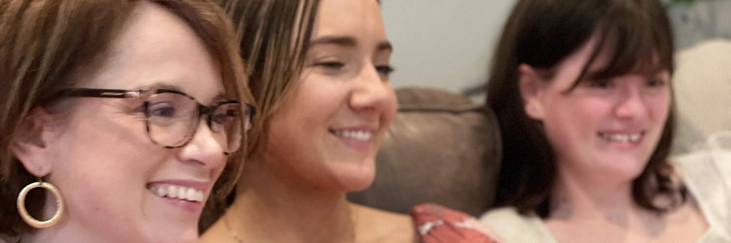 amandaval's profile banner image