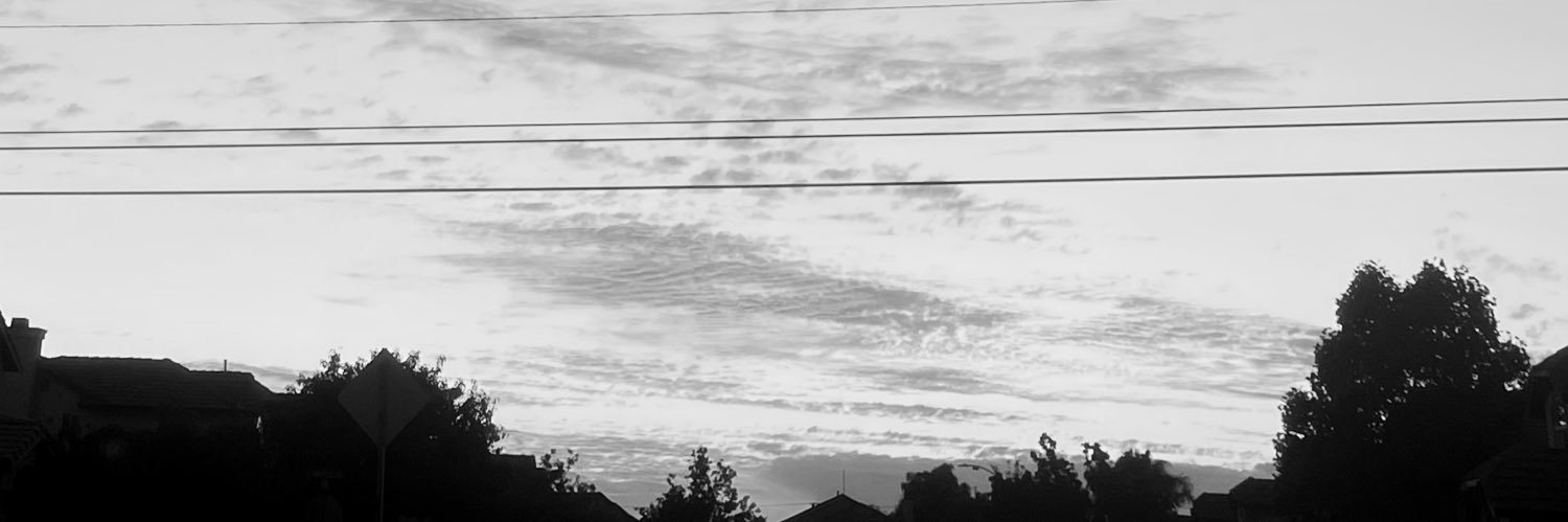 Londrii22's profile banner image