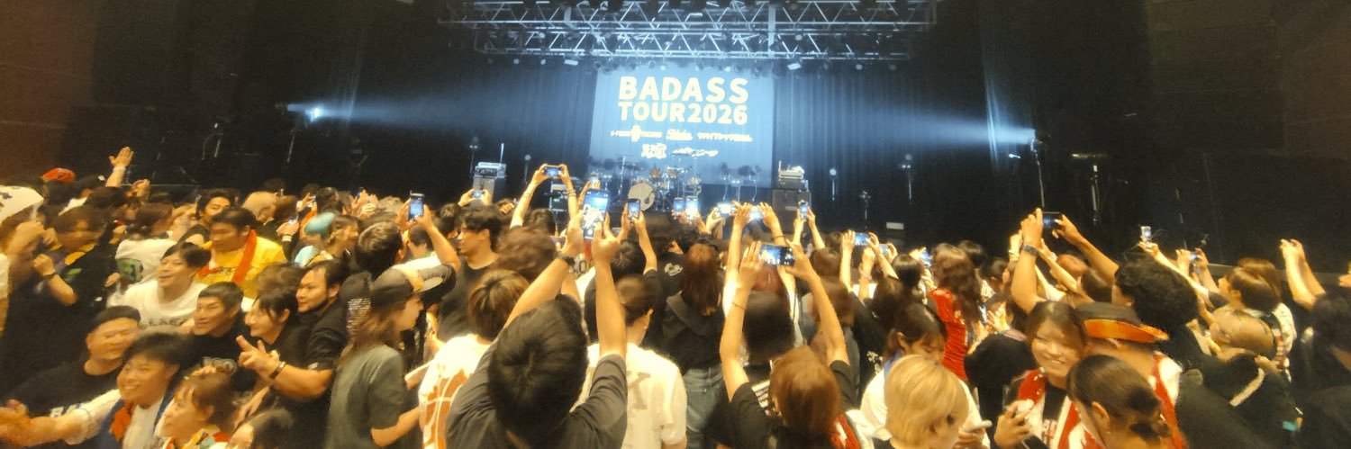 _xm310's profile banner image