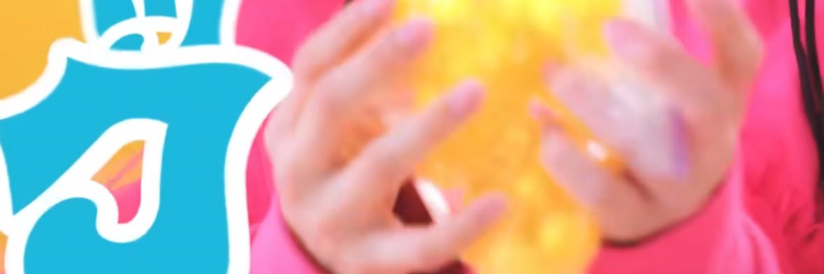 R banner