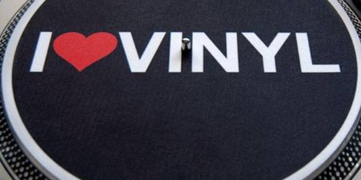 vinil23's profile banner image