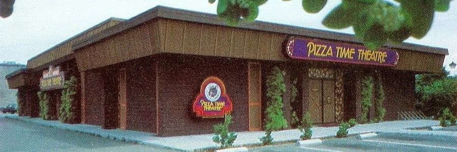 Chuck E. Cheese banner