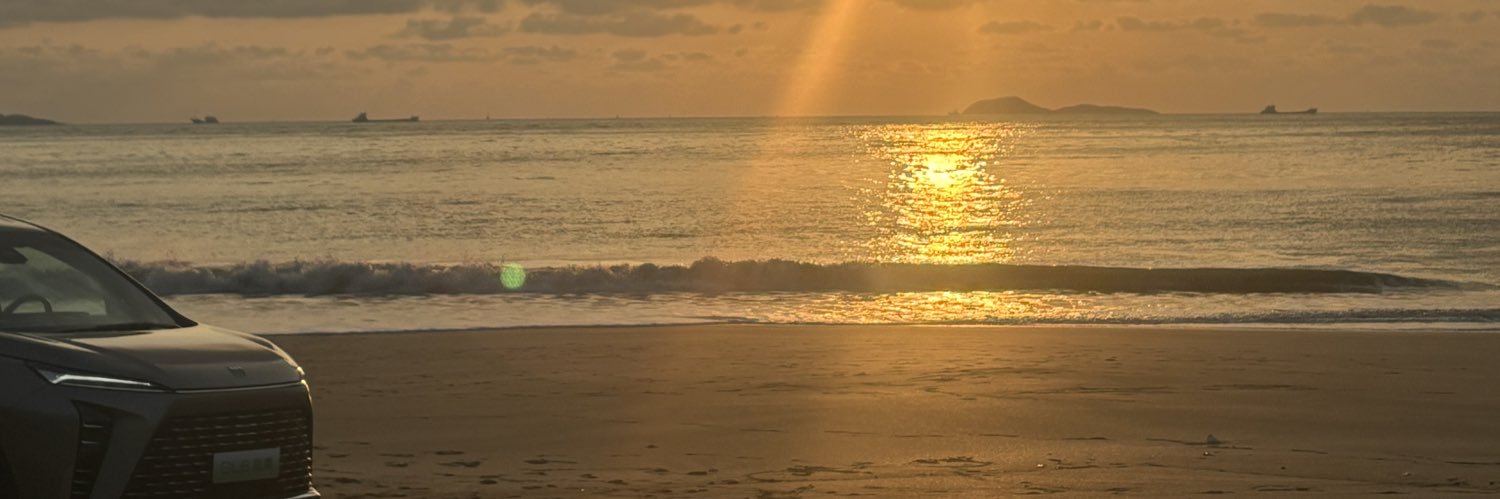 zzd1673613's profile banner image