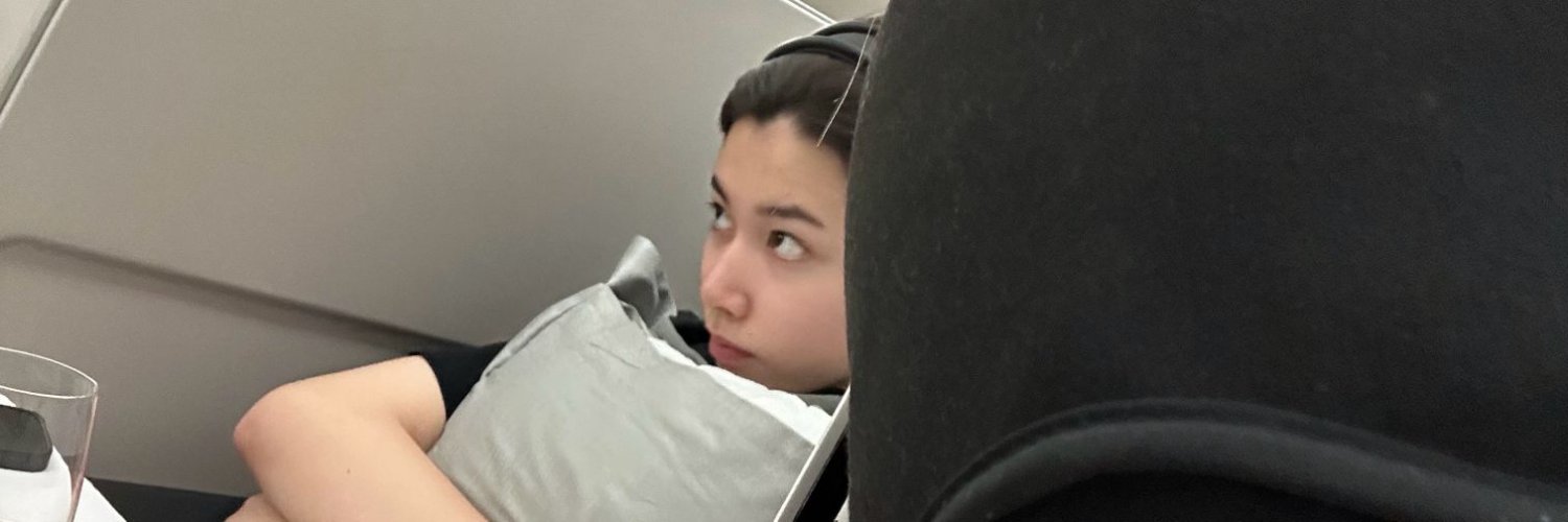 Becca 2.0 - to di block di seguir banner