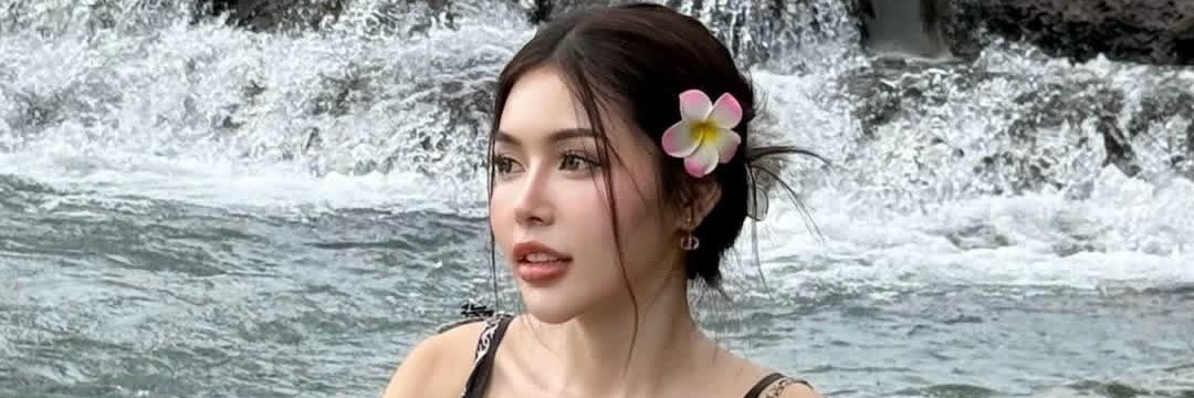 Giselle nay banner