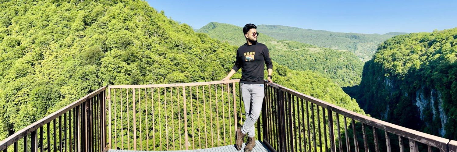 Shariqkt's profile banner image
