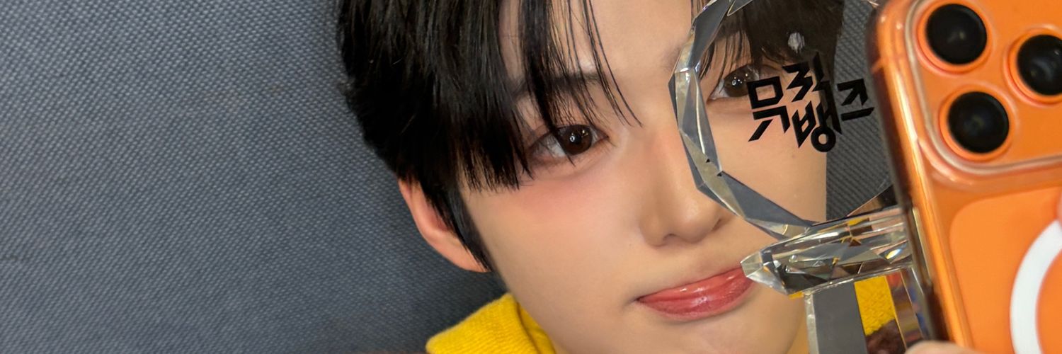 hy_xlong's profile banner image